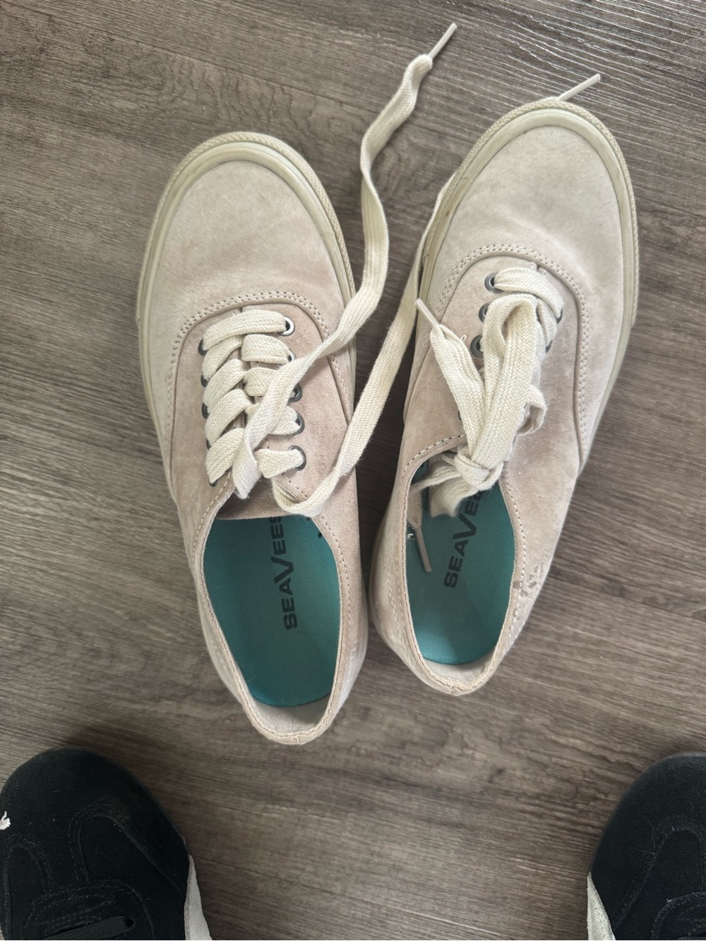 SeaVees Men’s Suede Low-Top Sneakers - Sand/Cream